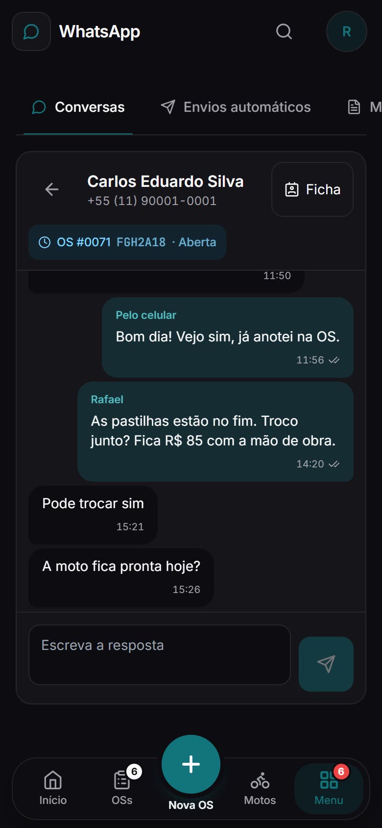 Central de WhatsApp do Opus no celular, com a lista de conversas dos clientes